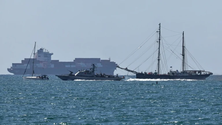 flotilla humanitaria