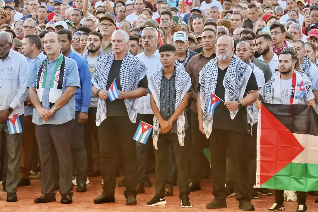 g20gulhwsaawj4z.jpeg
