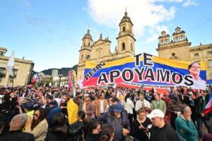En Imágenes: Pueblo colombiano marcha en apoyo al presidente Petro 14 galeria 2 x prosperidad social 1