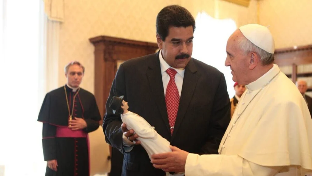 Venezolanos celebran santa vigilia previa a canonización de sus primeros santos 3 Venezolanos celebran santa vigilia previa a canonización de sus primeros santos