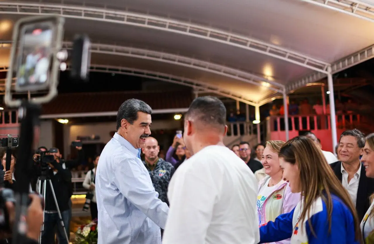 photo 5161376171315366729 y.jpg