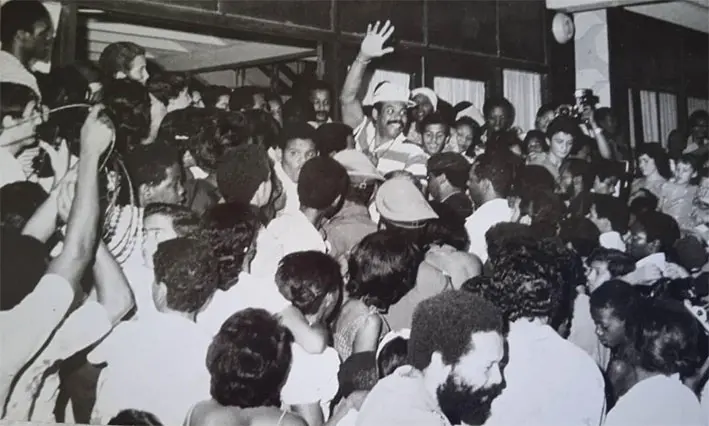 1 oscar d leon en el oriente de cuba en 1983.jpg
