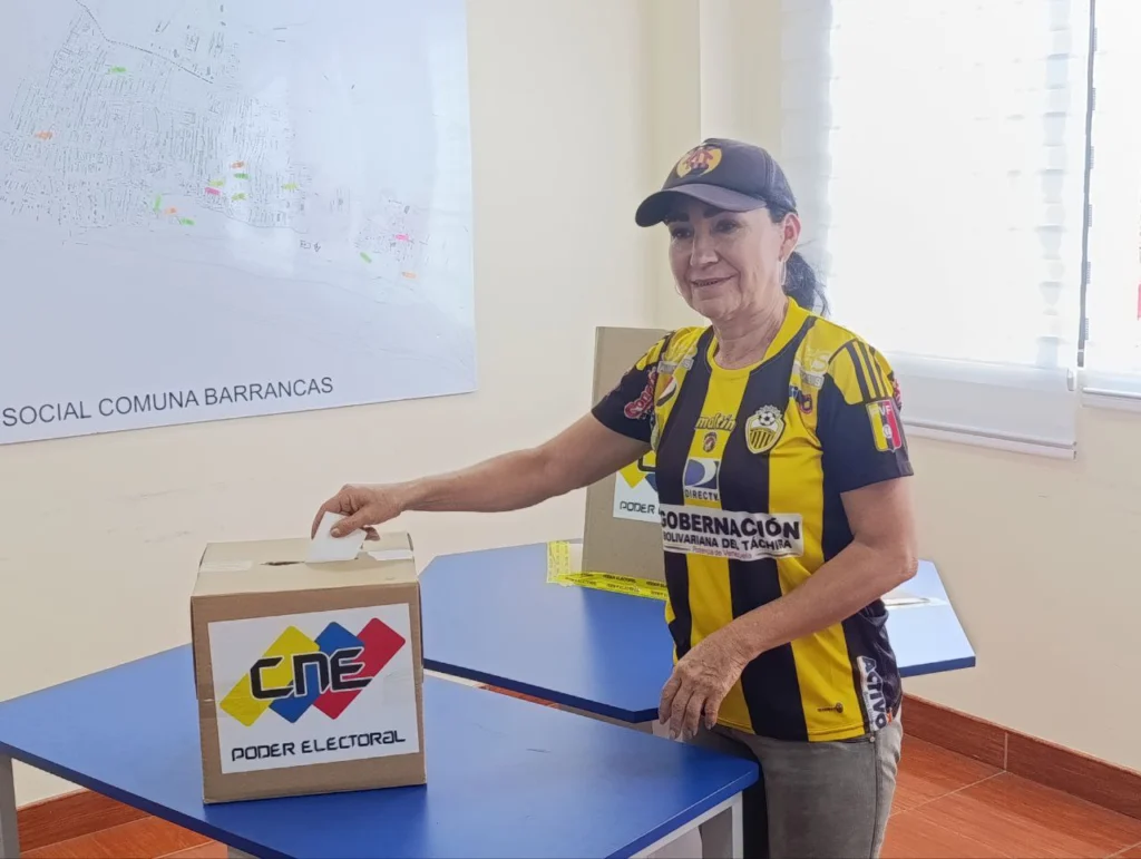 Venezuela decide su futuro en la Cuarta Consulta Popular Nacional 5 4981317230867974938 1