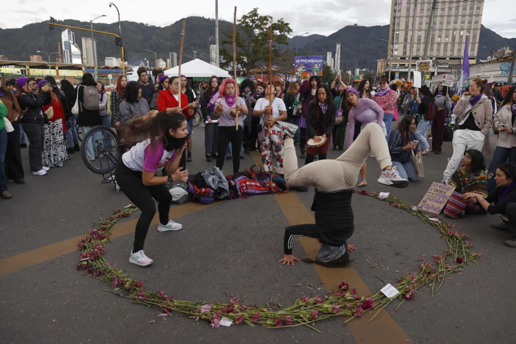 4f9085e53db23e6f76ed44f45422442016be1178w