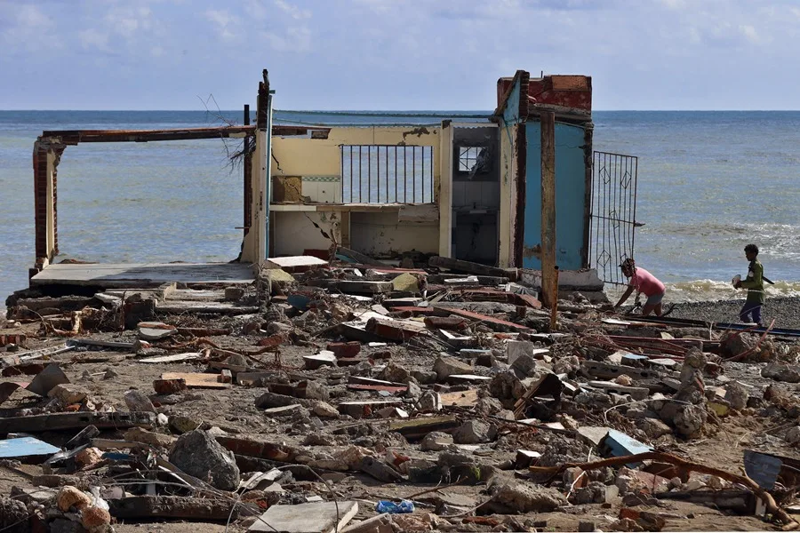 casa destruida cuba
