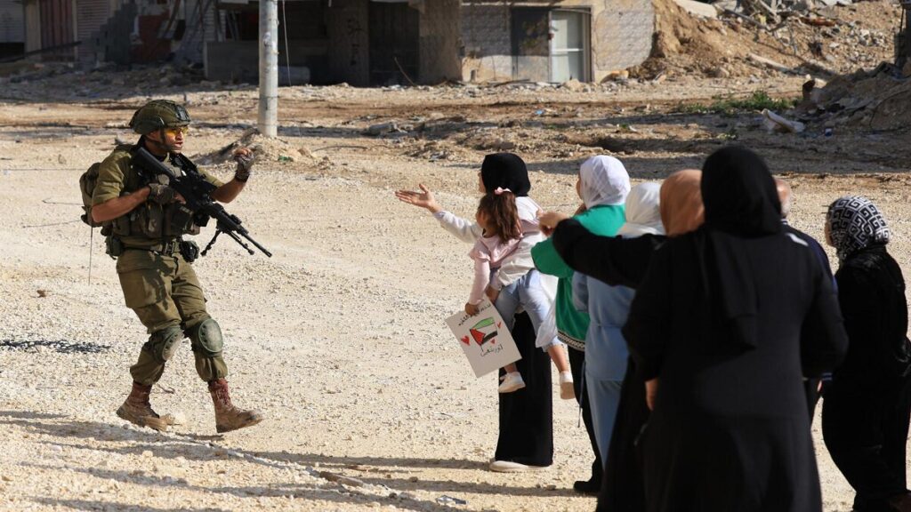 Violenta redada sionista en Cisjordania deja un palestino muerto y varios heridos