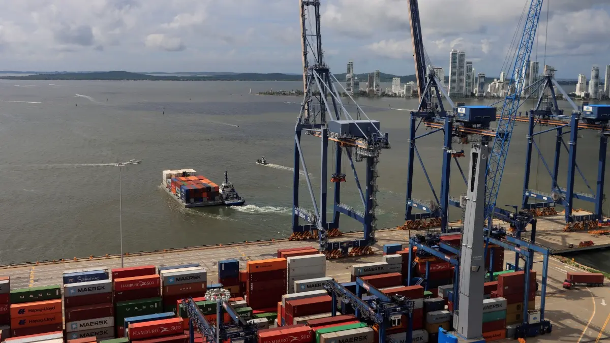 comercio puerto cartagena colombia efe.jpg