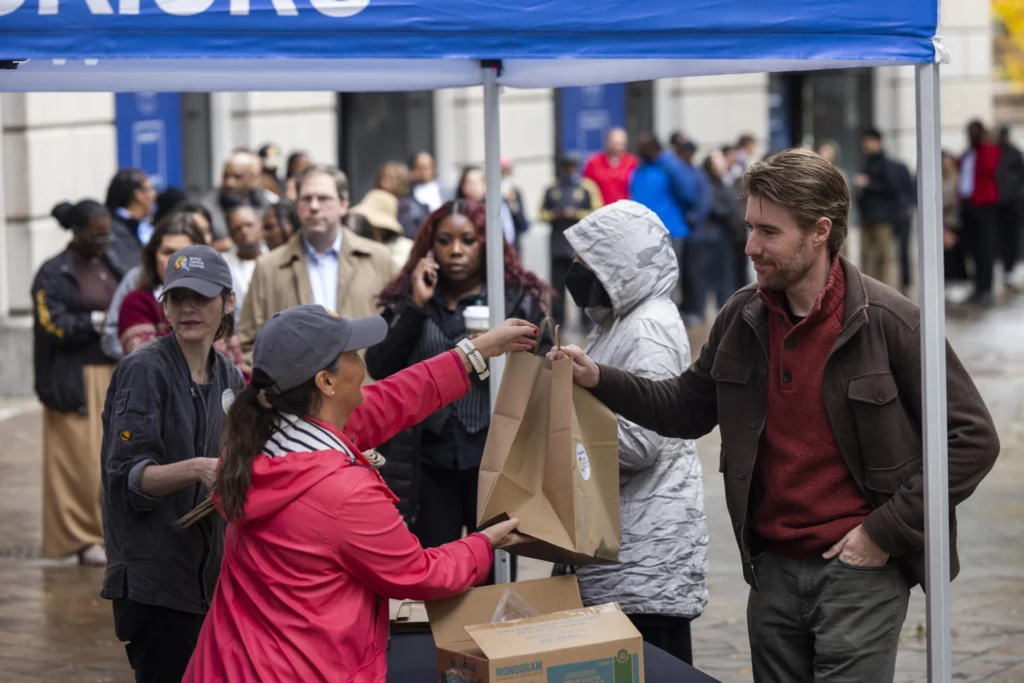 Crisis de alimentos y desperdicio: la paradoja alimentaria en EE.UU. 