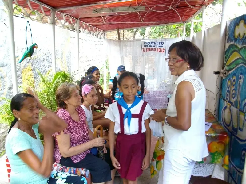 De La Loma del Chivo te cuento 8 el patio de adela 4.jpg