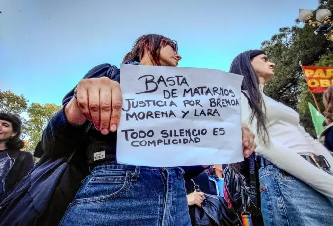 movilizacion femicidio florencio varela plaza san martin rosario 6 1536x1024 1 678x460 1.jpg