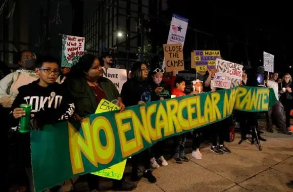 protestas redada de indocumentados migracion eeuu 2 580x380 1.jpg