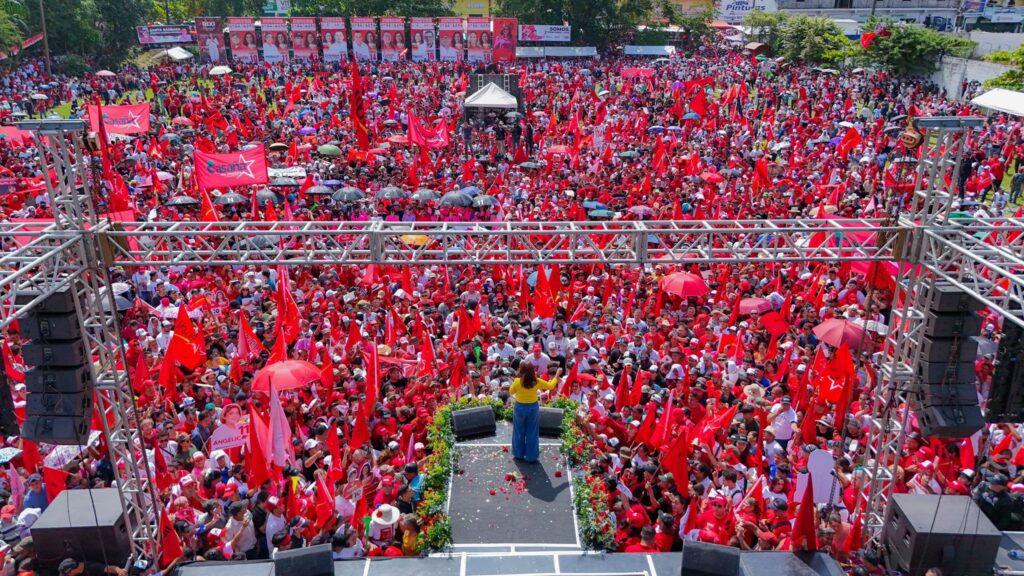 Rixi Moncada augura nueva victoria del pueblo y la dignidad en Honduras