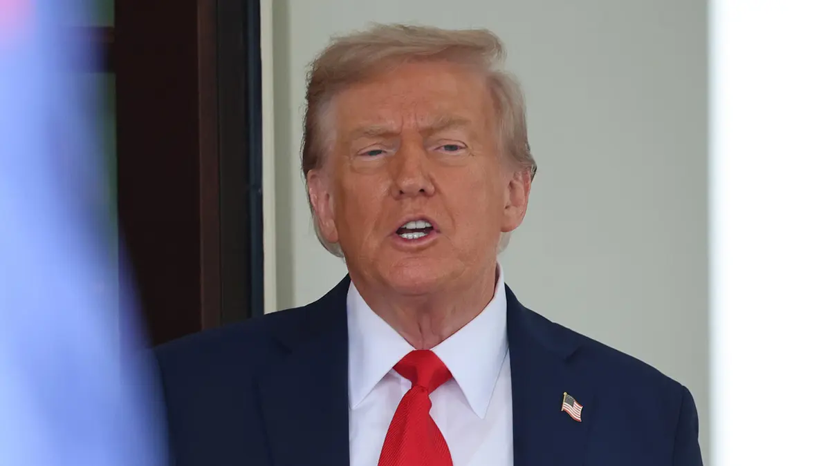 trump indice aprobacion baja nov2025.jpg