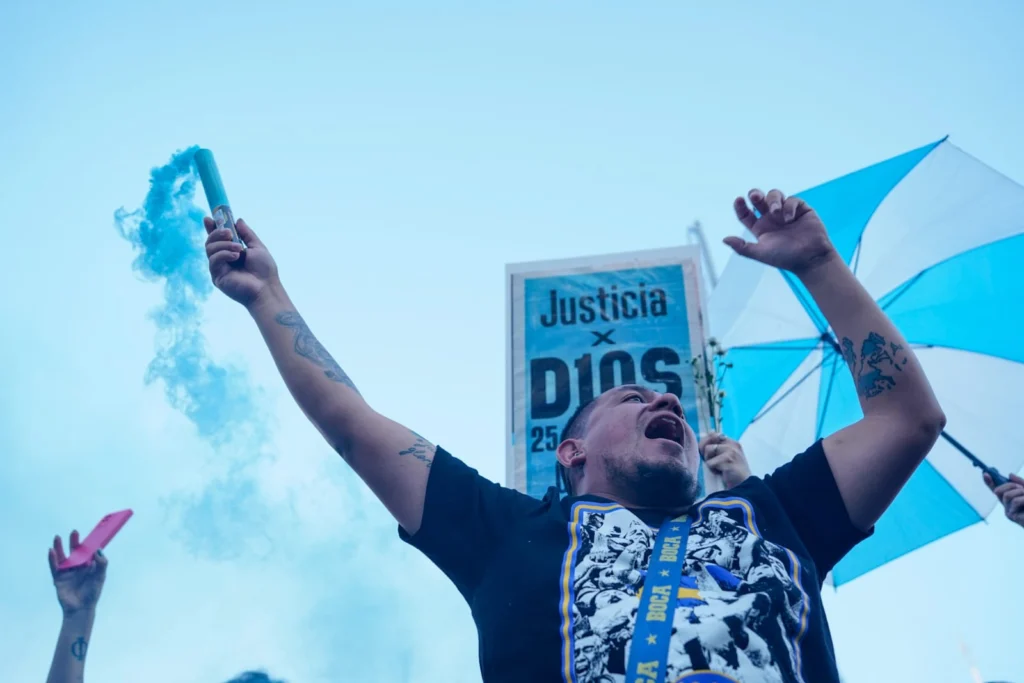En imágenes: Recuerdan a Maradona en Buenos Aires y piden justicia para "El Diez" 9 whatsapp image 2025 11 25 at 5 23 15 pm