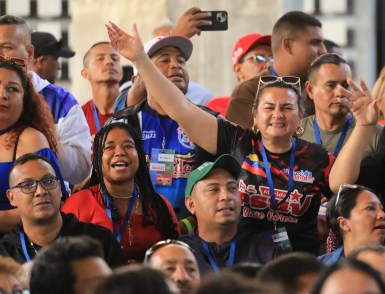 01 zc l1499 p 2048x1569 1