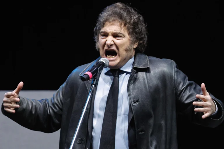 581c50d2a9298f6838b6a271ab1fe1d2227ef3ccw