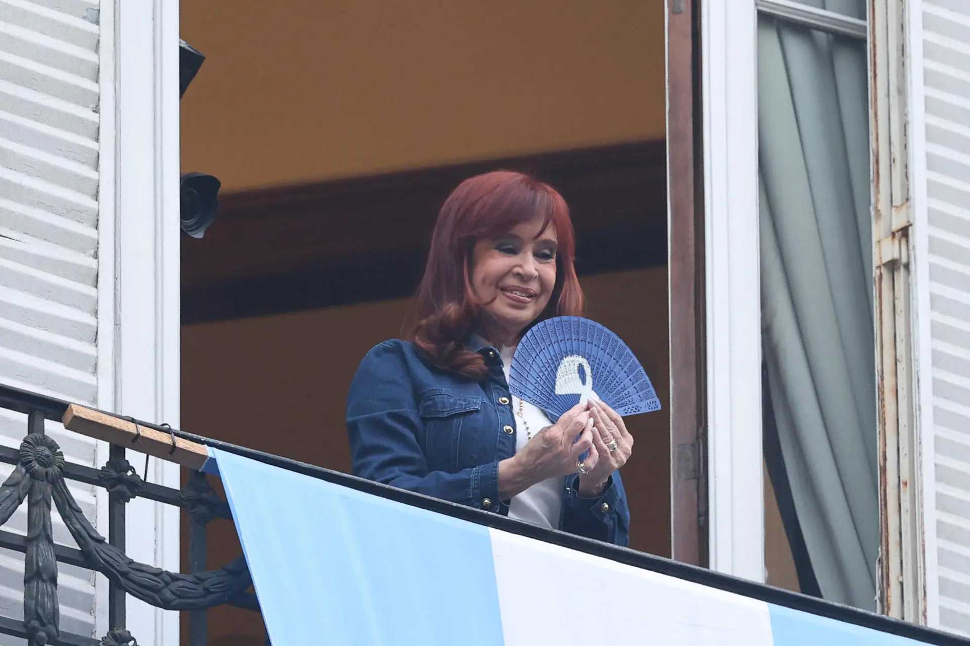 8023102790001w 1.jpg