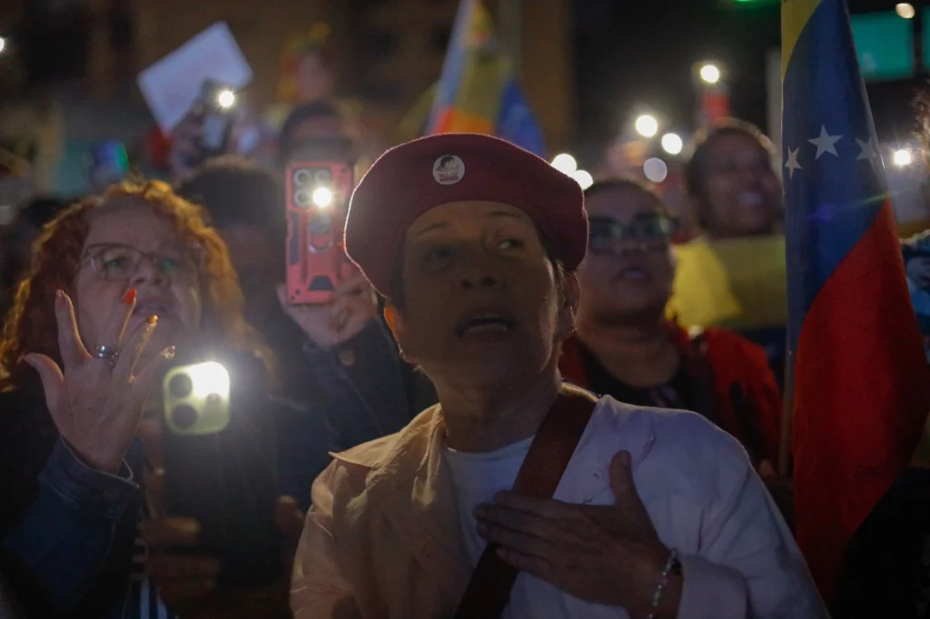 Venezolanos protagonizan gran marcha nocturna contra piratería de EE.UU. 4 c7e83936 dc57 4d19 99f9 8a654e25c124