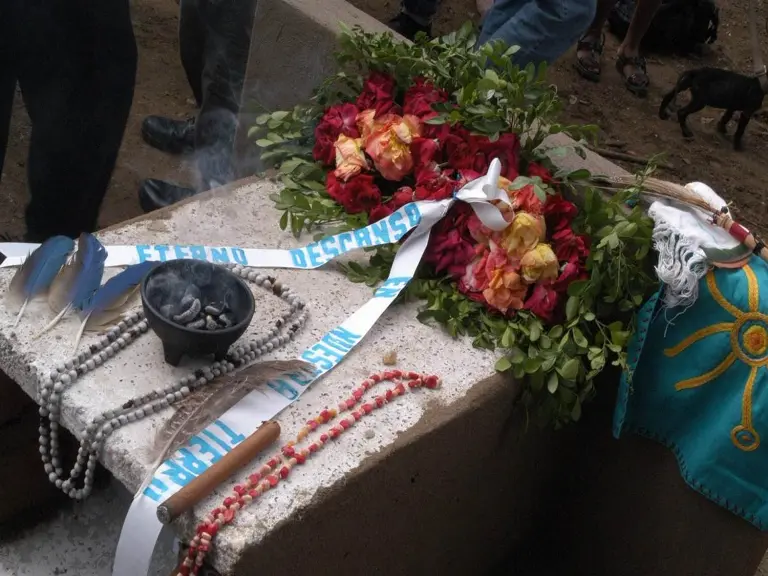 ceremonia caridad indios2 cuba.jpg