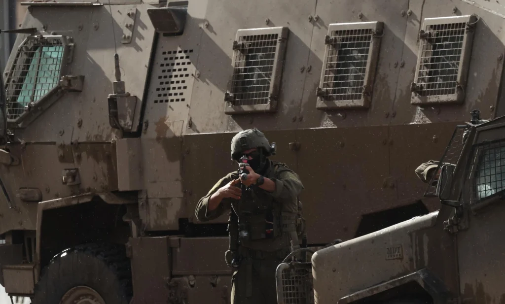 da8a89a37973efb3451440e119af39c34892a9e3w