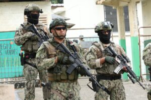 ecuador violencia referendo