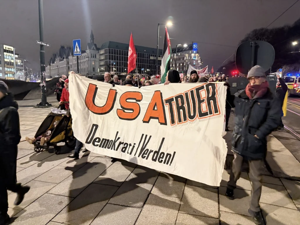 Noruega: masivas manifestaciones contra entrega del Nobel de la Paz a María Corina Machado 8 fotos marcha 13