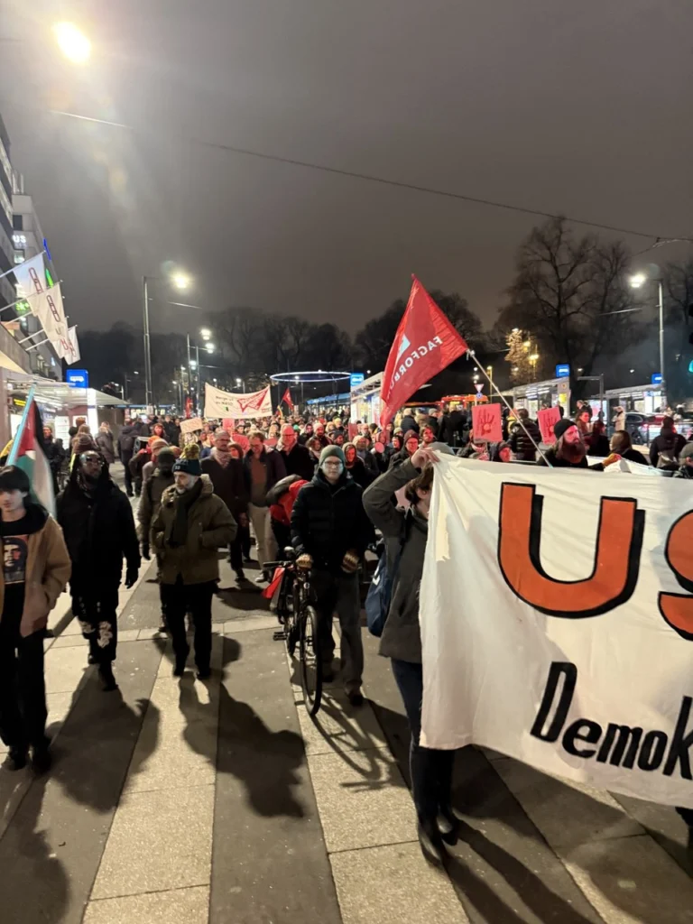 Noruega: masivas manifestaciones contra entrega del Nobel de la Paz a María Corina Machado 3 Noruega: masivas manifestaciones entrega del Nobel de la Paz a María Corina Machado