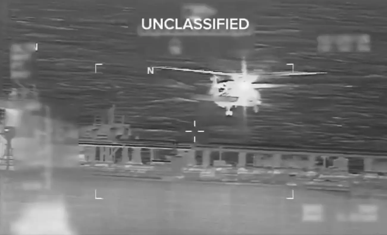 helicoptero barco petroleo venezuela 20dic25.jpg