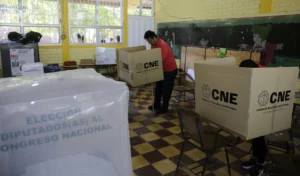 Partido Libre denuncia fraude en primeros resultados preliminares de elecciones en Honduras 2025