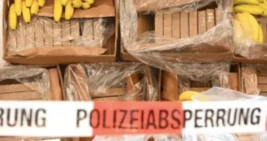 Durán: “Daniel Noboa lidera una red internacional de tráfico de cocaína” 12 imagen 2025 12 12 160408407