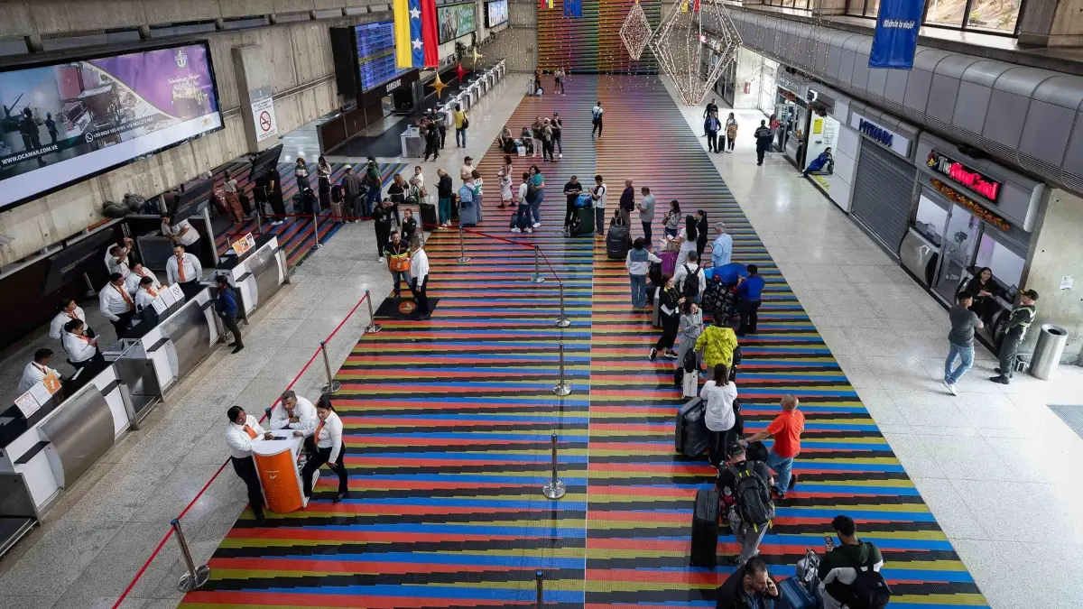 maiquetia interior abordaje efe.jpg