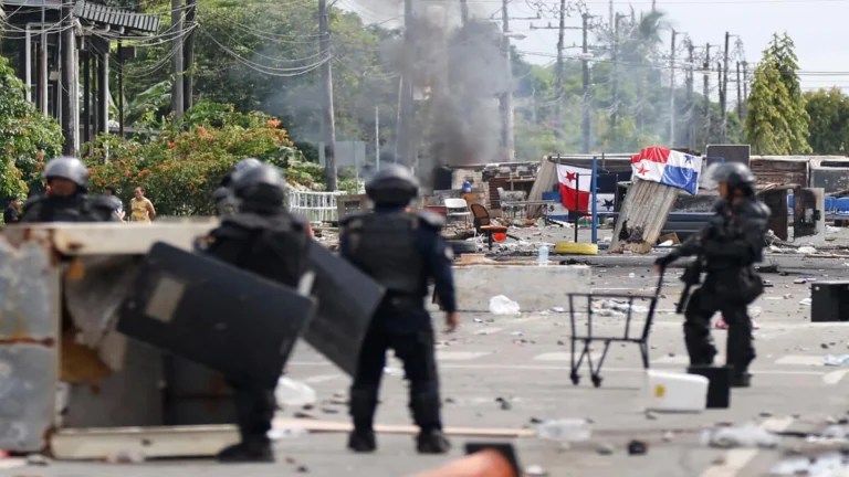 panama represion
