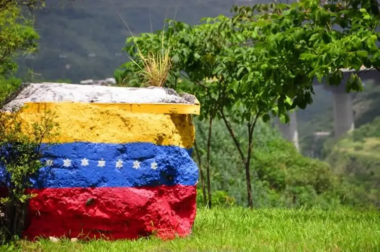 roca venezuela.jpg