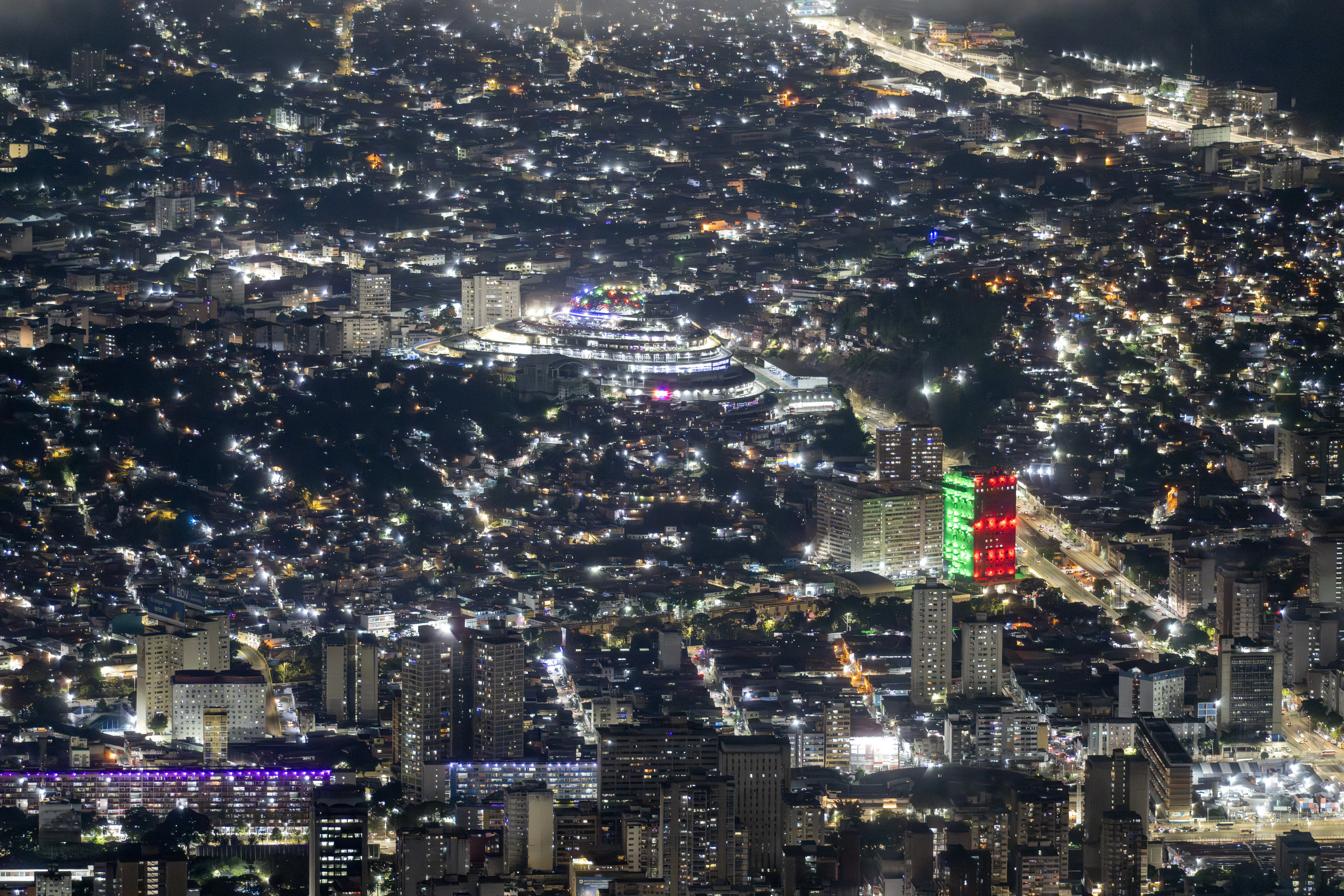 venezuela caracas nightviewcmxztpe000003 20251211 pepfn0a001.jpg