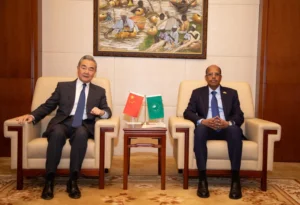 China y Unión Africana sostiene diálogo estratégico en sede de UA