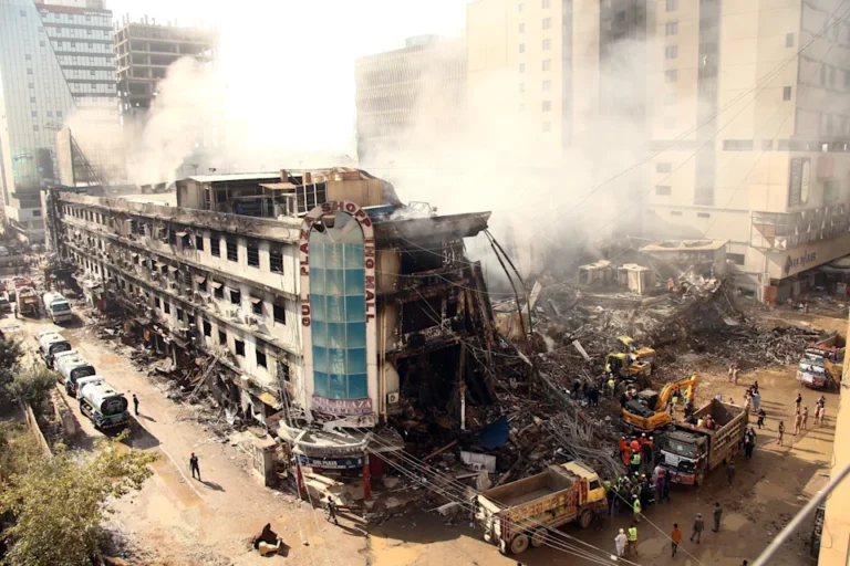 56ffd6f7a48f6419d1e51618244f707e 1