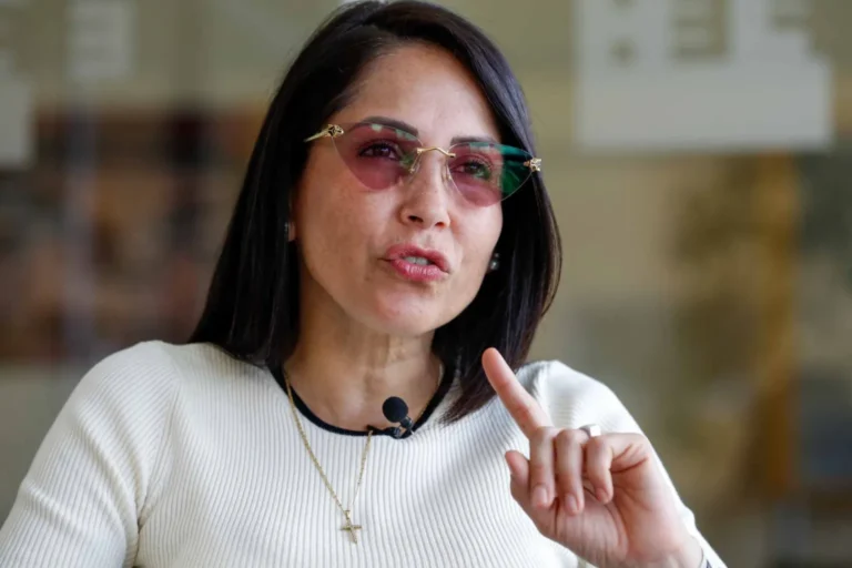 ame9175 ecuador eleccionesrszd scaled 1