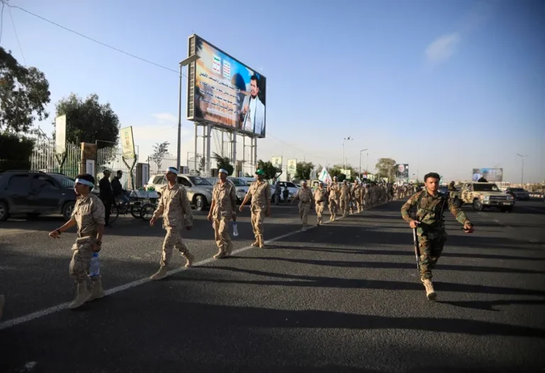 arh07 yemen houthis israel conflict