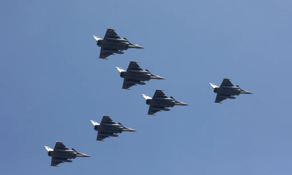 bcfcb1426780846dda304b3c65d0c07d86c90b7c