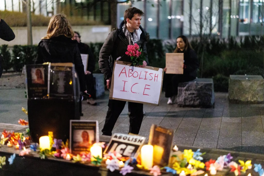 bfbeeef3b668a25749642e298b18f9f59150f15aw