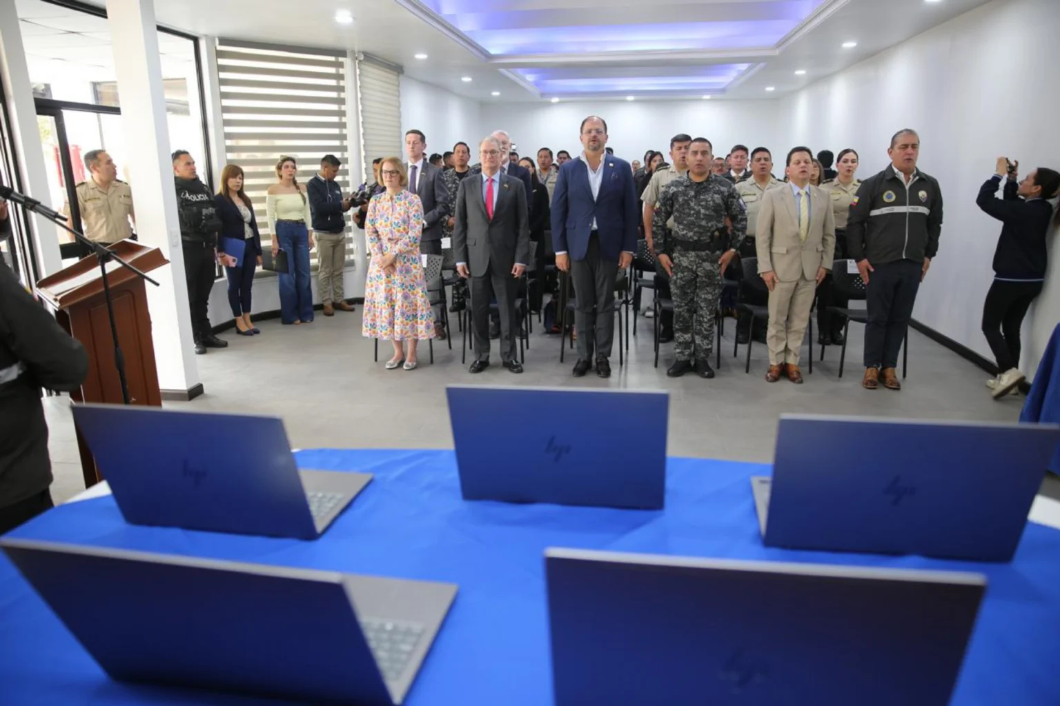 computadoras donadas estados unidos gobierno daniel noboa diciembre 2025 1536x1024 1