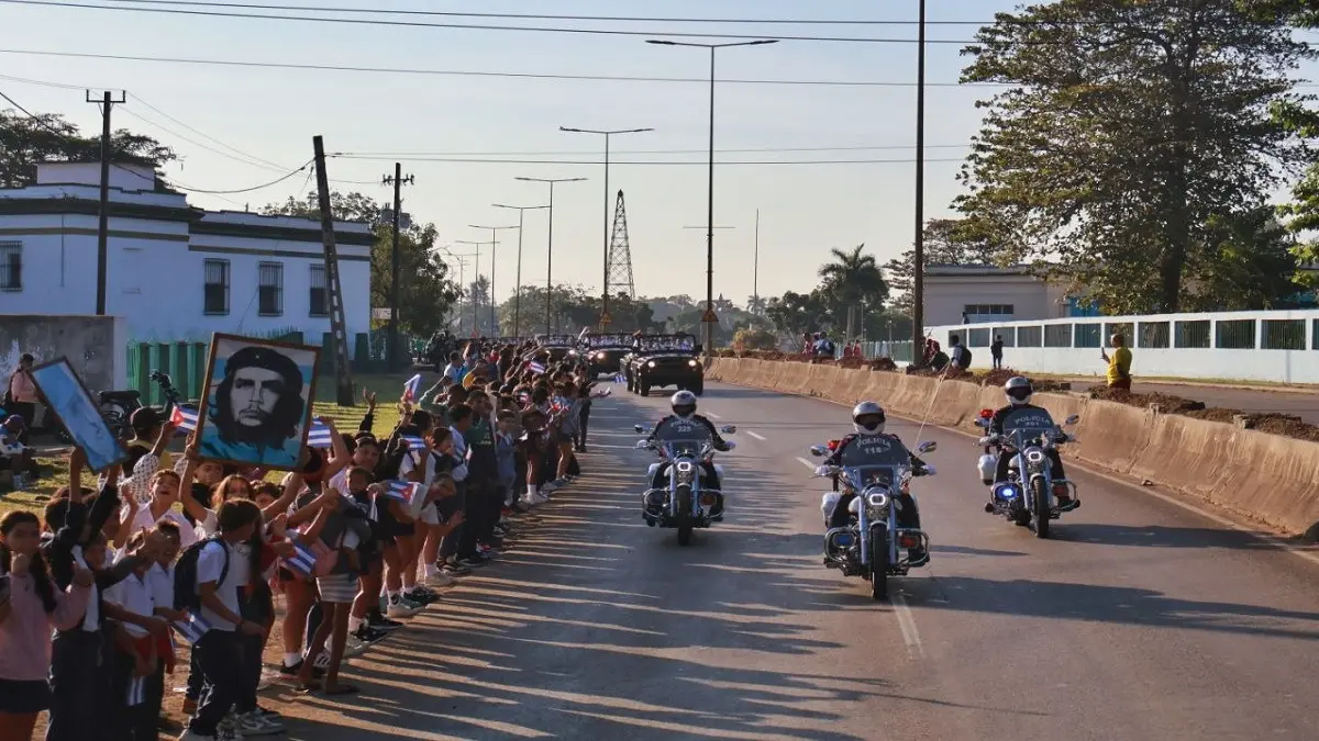 cuba homenaje popular.jpg