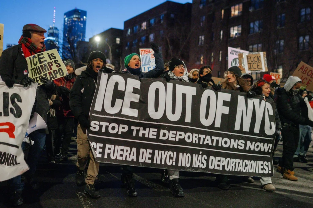 dca4c8e842596d33593f4e4180ef7e67f427cf54w