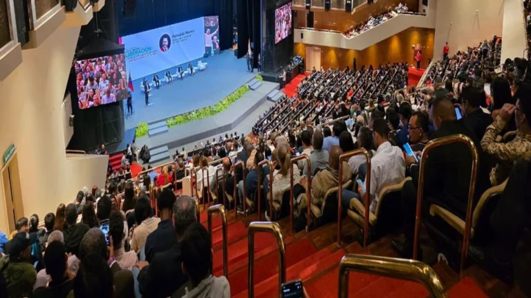 encuentro juristas lib maduro 16en26 caracas saab publico