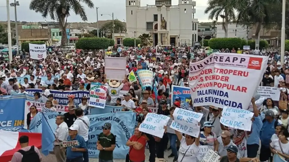 peru huelga petroperu rrss.jpg