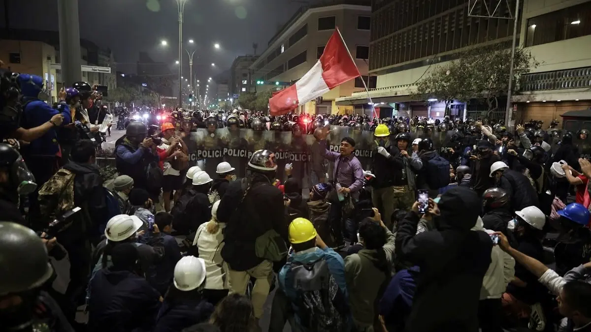 peru periodistas.jpg