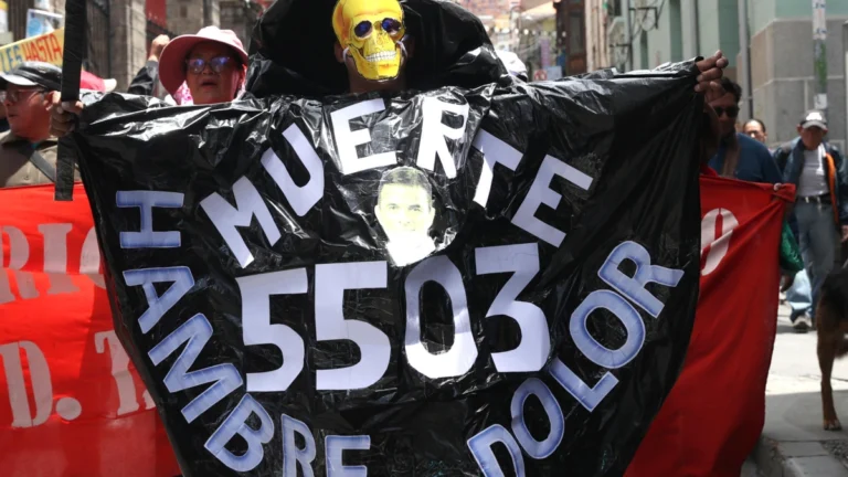 protesta bolivia decreto5503 cob lapaz