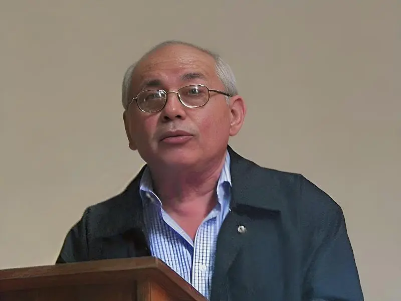 Guillermo de León Calles: Un Griot Falconiano 2 0 guillermo de leon.jpg
