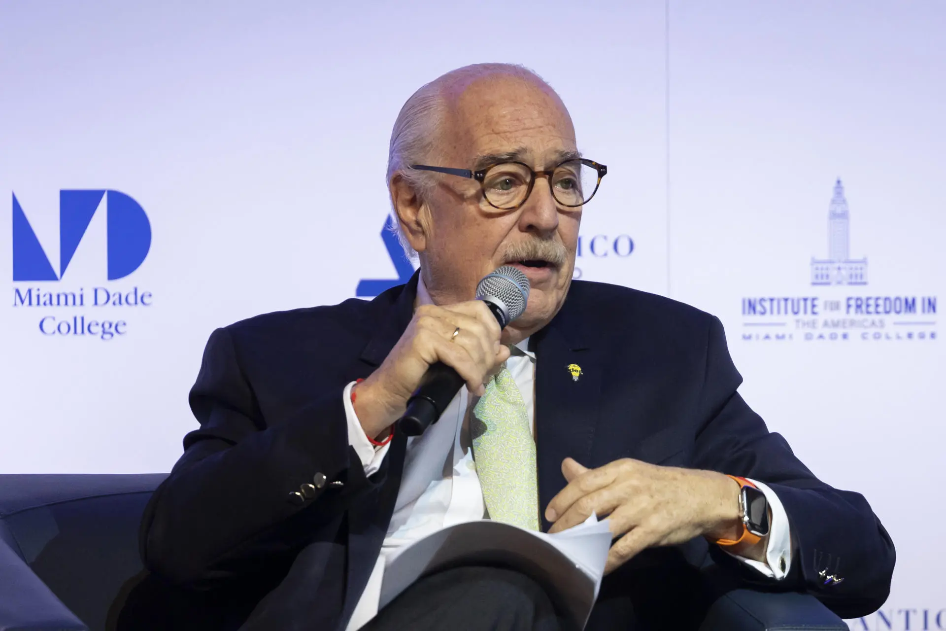 8023161013001w 1.jpg