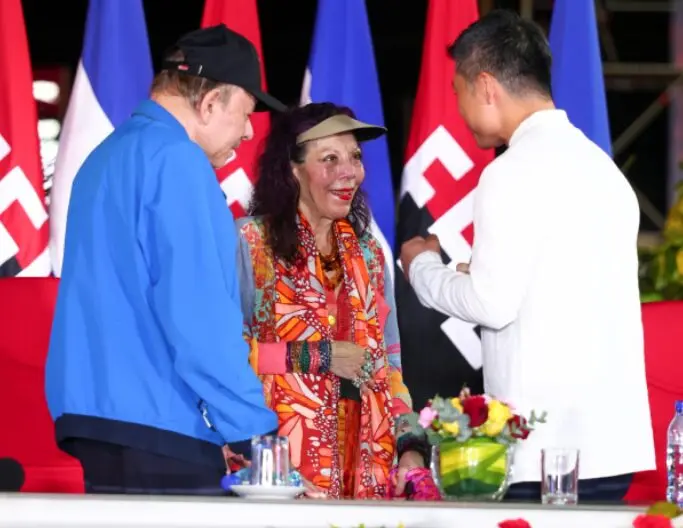 Nicaragua destaca cooperación con China tras entrega de autobuses para transporte público